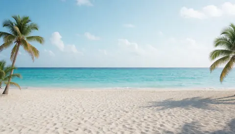 Plage vide avec sable blanc, eau turquoise et palmiers, idéale pour fond de resort touristique.